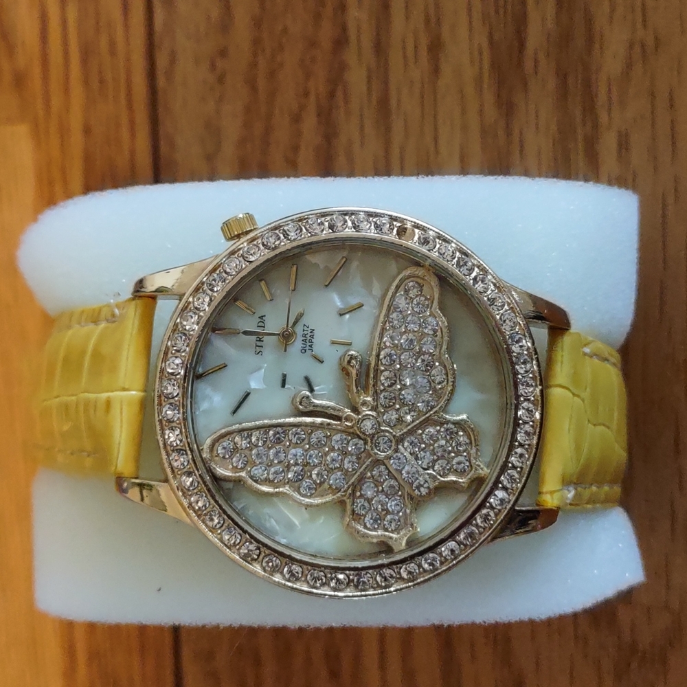 Nwt Butterfly watch